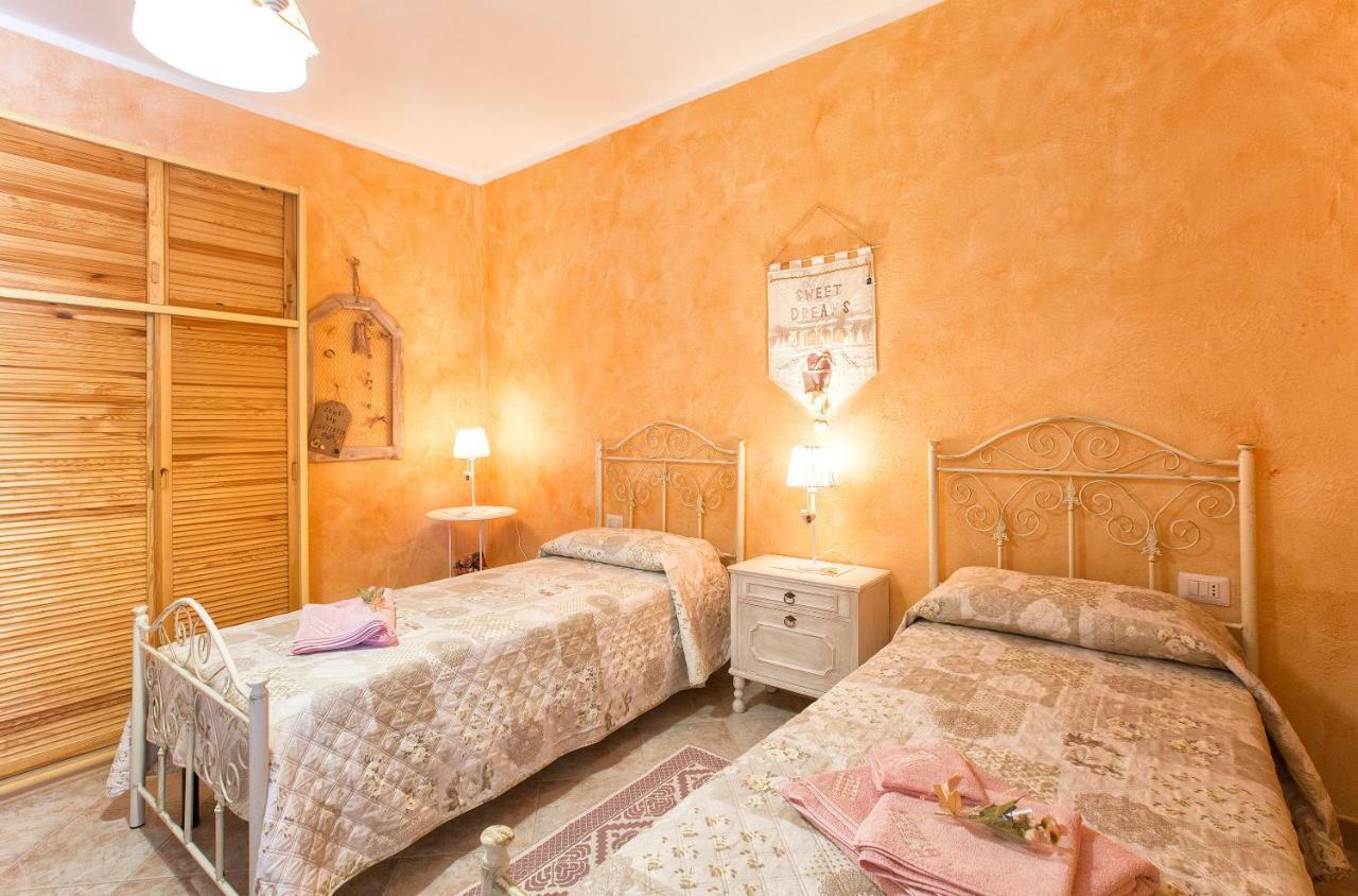Casa Vacanze La Guzzetta Ranch Vila Canaglia Exterior foto