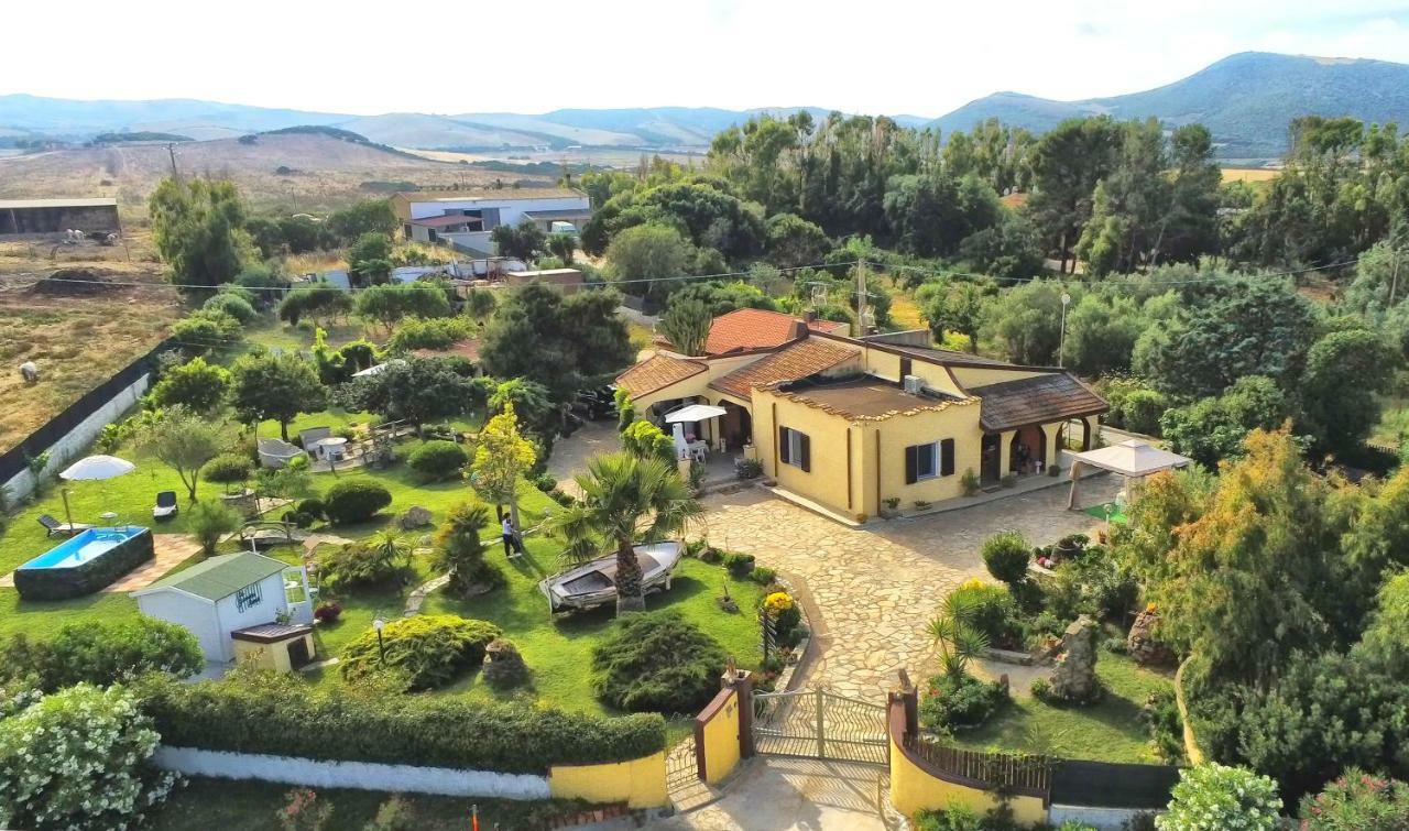 Casa Vacanze La Guzzetta Ranch Vila Canaglia Exterior foto
